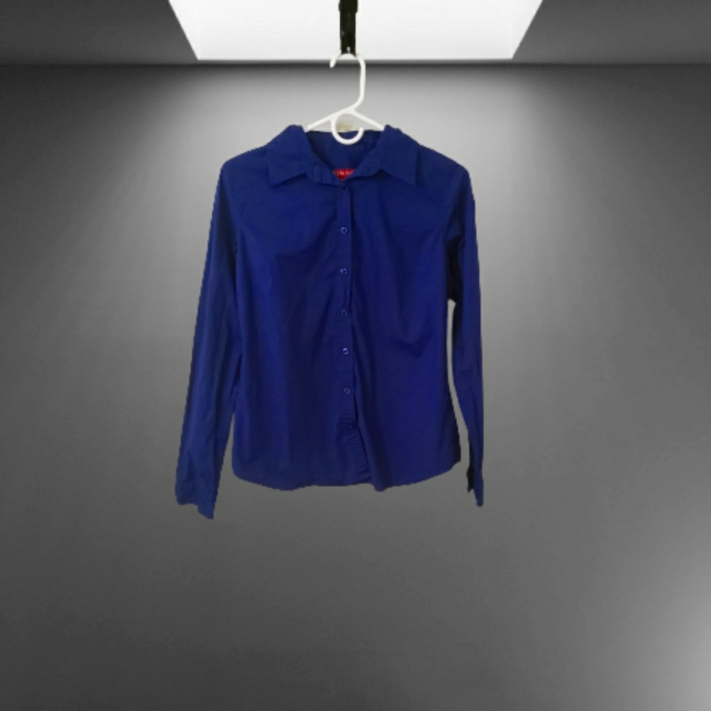 Cute dark blue button up shirt